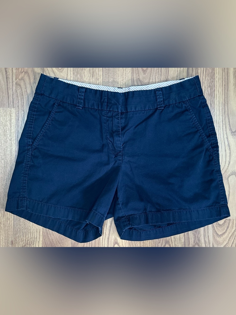 ❤️ J Crew Size 4 Women’s Navy Blue Chino Shorts (B11)